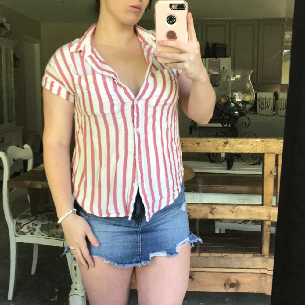 Super soft button down - Picture 2 of 6